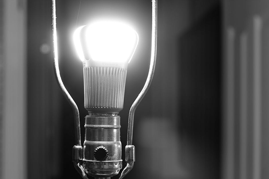 PureLiFi wants to connect your laptop to the Internet with LED light