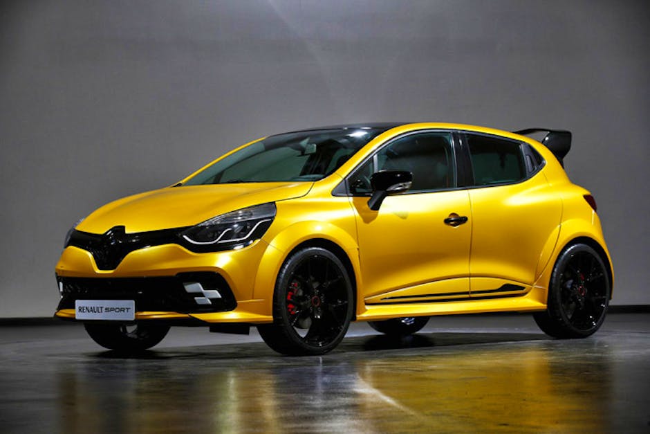 New Renault Clio RS teased