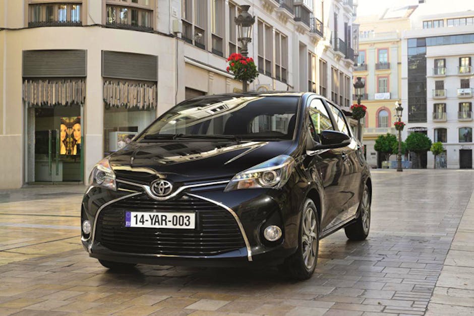 2014 Toyota Yaris details and images