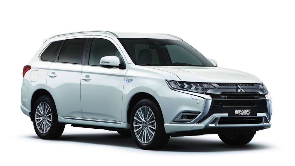 Mitsubishi Outlander PHEV at the 2018 Geneva Motor Show