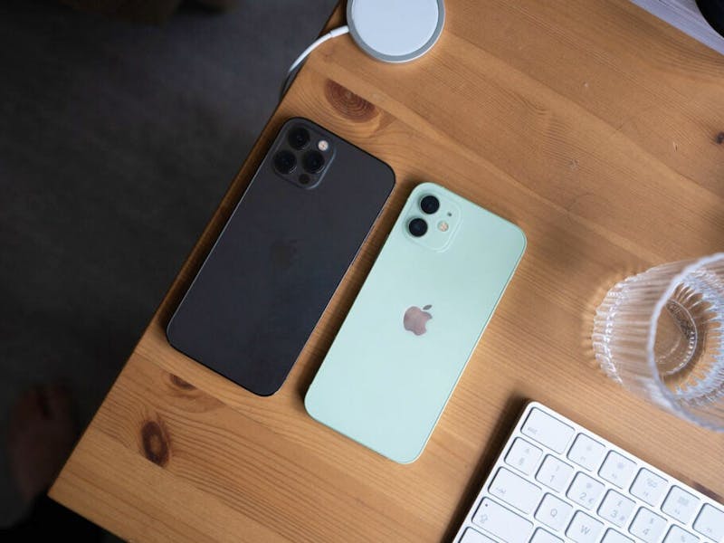 iPhone 12