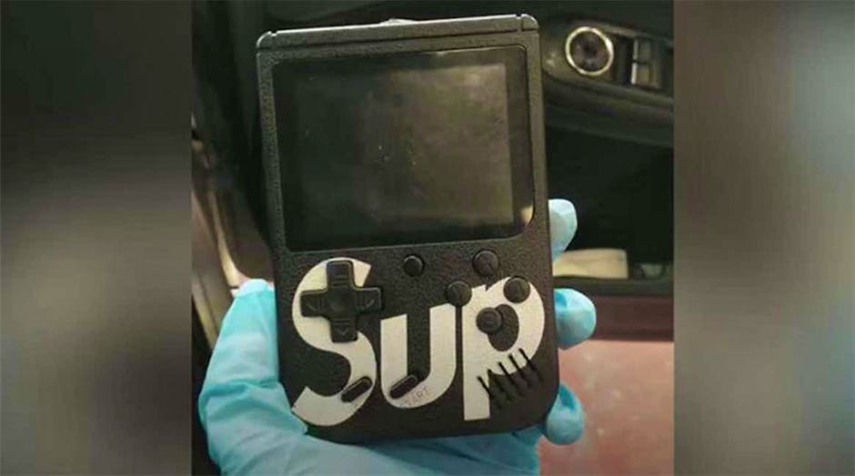 game boy car thieves