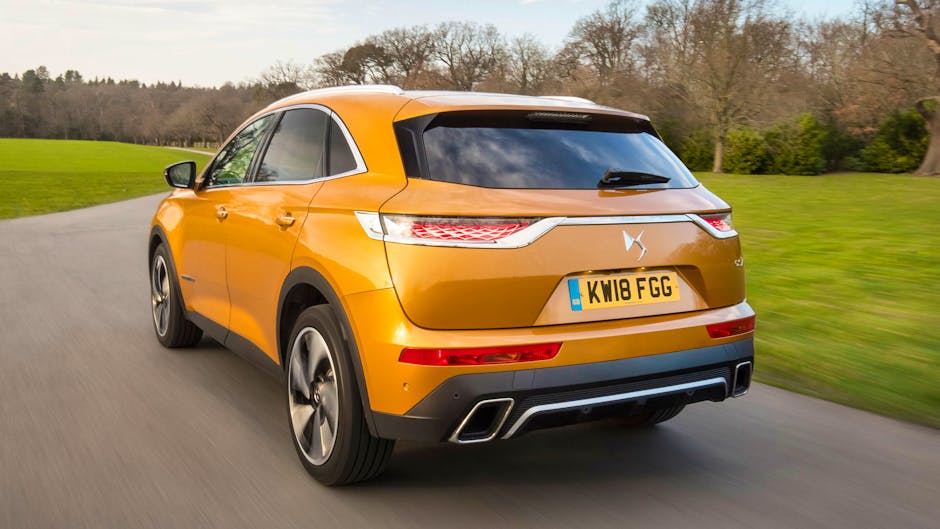 DS 7 Crossback with EAT8 automatic