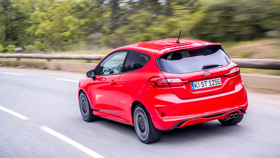Ford Fiesta ST review (2018): Rear three quarters