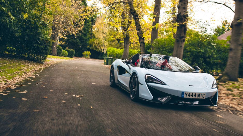 McLaren 570S in Muriwai White