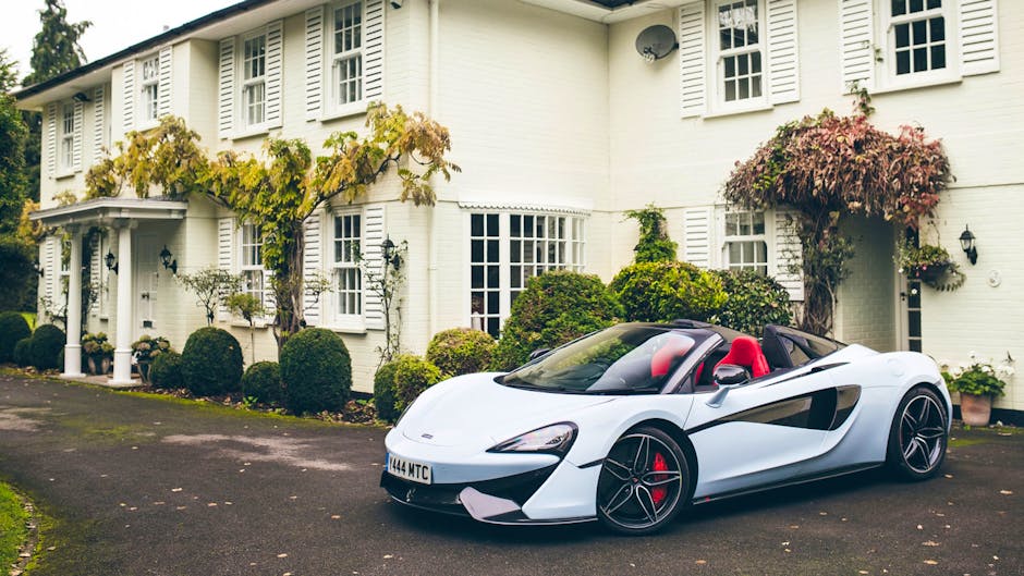 McLaren 570S at Muriwai House